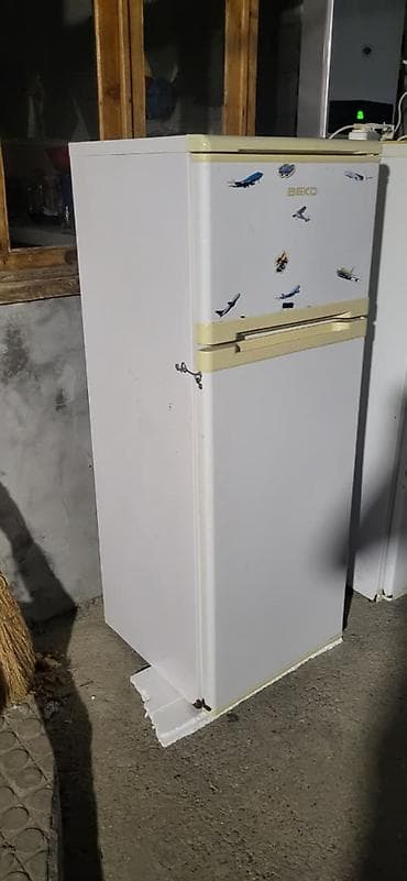 Soyuducu 130 manat defrost Ünvan Əmircan kəndi işlək vəziyyətdə lalafo.az -da Soyuducu 130 manat defrost Ünvan Əmircan kəndi işlək vəziyyətdə