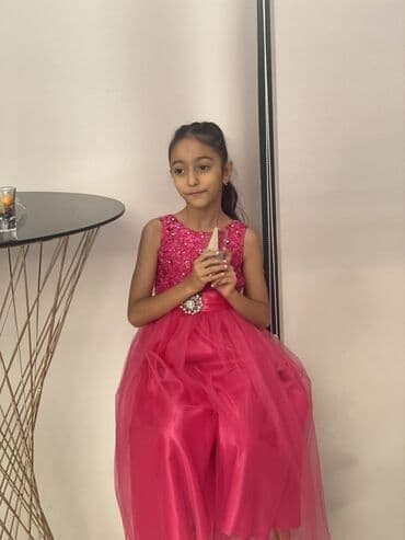 qız və gəlin nömrələri: Uşaq üçün bayramlıq/ziyafət donu - Rəng: parlaq fuşya/çəhrayı - Üst — 1