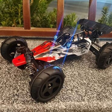 oyuncaq robot: Oyuncaq yarış maşını🏎 Yüksək sürətli yarış maşını RC maşın yarışı — 16