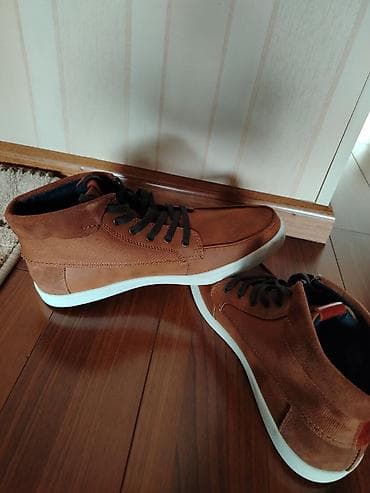 rezin qayig: Kişi ayaqqabısı – təzə /street stil - Rəng: karamelli/qəhvəyi üst, ağ — 3