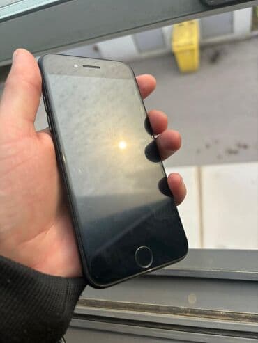 Renault: IPhone 7, 32 GB, Qara, Barmaq izi — 5