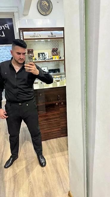 ecemi: Salam ozume kiraye ev axtariram 25 yasim var programist islirem hemde — 1