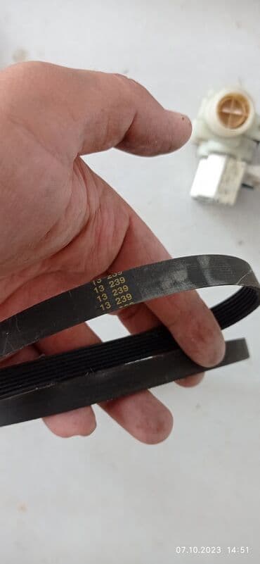 toxuma maşını: Paltaryuyan maşın Indesit, 5 kq, Ehtiyat hissələri kimi, Avtomat, Qurutmasız — 10