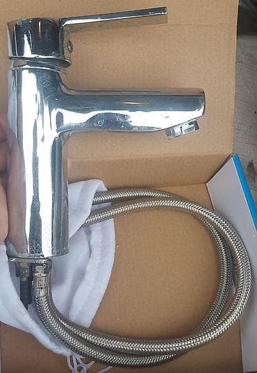 Santexnik işi Işe baxaraq qiymetlenir. Hamam, metbex moydadir 2ci el