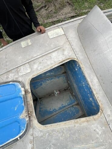 унитаз б у: Alüminium korpuslu qayıq gövdəsi - Material: tam metal/alüminium — 6