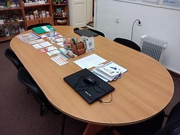 Ofis masaları: İşlənmiş, İşçi üçün, Dördbucaq masa — 7