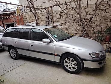 Opel Omega: 2.5 l | 1994 il 258000 km Universal