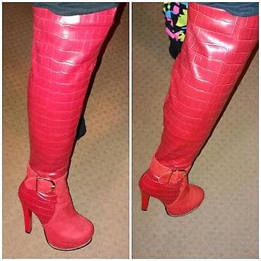 Сапоги новые. размер 35. последние. один размер