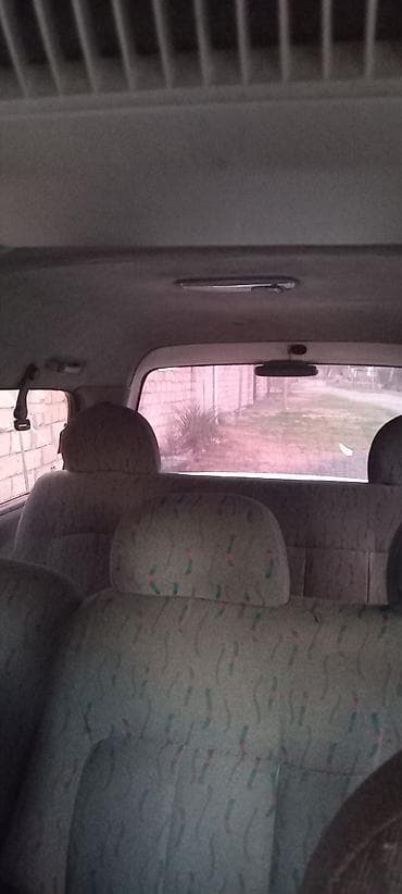 opel astra xecbek: Hyundai H-1/Starex mikroavtobus – ağ rəng, 77-NE-679 dövlət nömrə — 9