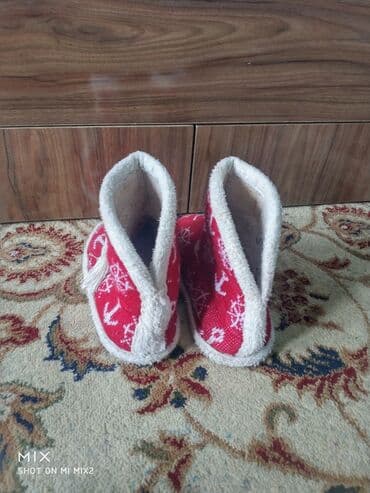 barya ayakkabı: Tərliklər, Ölçü: 39, rəng - Qırmızı, İşlənmiş — 3