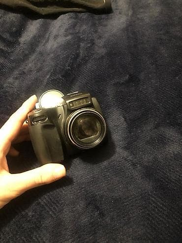 video kartı: Kodak EasyShare Z7590 rəqəmsal fotoaparat - 5.0 megapiksel həll (üst — 3