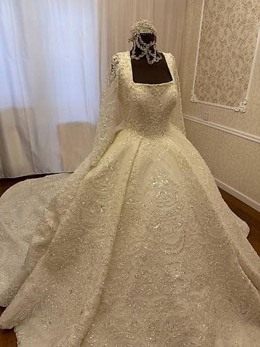Куплено в доме Hasretmoda в Турции за 5000 долларов, продается за 600 lalafo.az -da Куплено в доме Hasretmoda в Турции за 5000 долларов, продается за 600