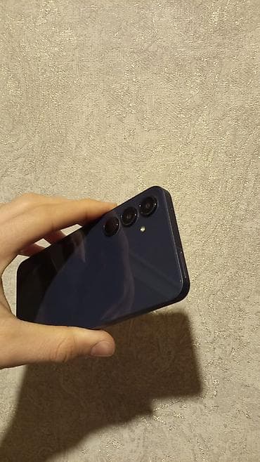 telofo: Samsung Galaxy A55, 128 GB, rəng - Qara, Simsiz şarj — 2