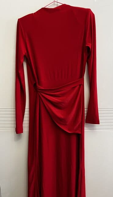 ted baker: Qırmızı uzun ziyafət paltarı Yenidir. 1cə dəfə geyinmişəm,90 aznə — 2