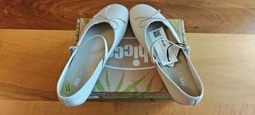 rezin botlar: ZARA baletka ayaqqabılar - Rəng: açıq krem/ivori - Model: baletka, ön — 3