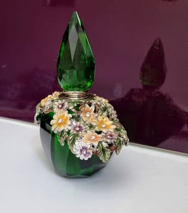 zəmzəm ətiri: Qədim duxu qabı. Metal və rəngli şüşə Ağırdı. Флакон для духов — 1