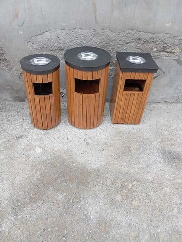 Taxtadan hazırlanmış, müxtəlif formalı küçə zibil qutuları. Üst lalafo.az -da Taxtadan hazırlanmış, müxtəlif formalı küçə zibil qutuları. Üst