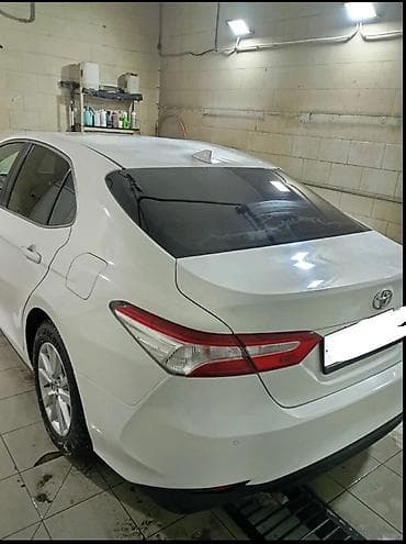 sador disk: Toyota Camry: 2.5 l | 2018 il Sedan — 3