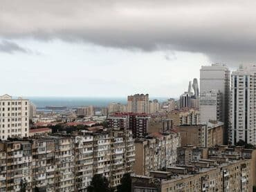 аренда дома на длительный срок: Şəhərin Möhtəşəm Kompleksində yerləşən 27 mərtəbəli binanın 19-ci — 17