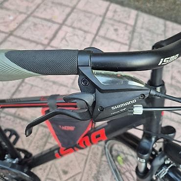 Велосипеды: Şəhər/tur velosipedi – ISMA Urban 8.5 Xüsusiyyətlər: - Alüminium — 5