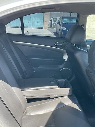 cobalt disk: Chevrolet Epica sedan – geniş salon və rahat sürüş üçün. Texniki: - — 4