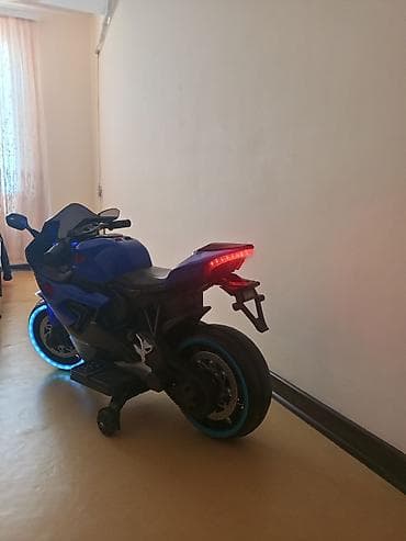 uşaq ucun stul: Uşaq elektrik motosikleti – sport dizaynlı, mavi rəng Xüsusiyyətlər — 1