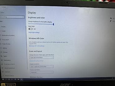 Acer noutbuk – 15.6" Full HD 1080p ekranlı Xüsusiyyətlər: - Ekran — 5