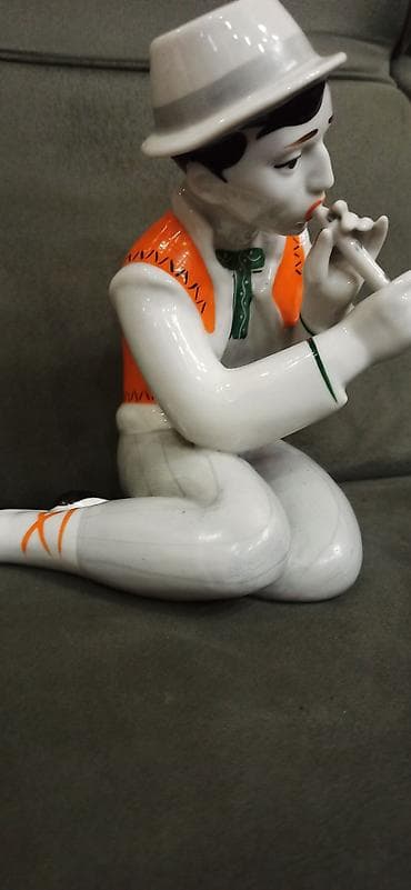 sovet saatı: Məhsul: Sovet dövrü masa saatı – “Свердловск” (Ural zavodu) mexaniki — 9