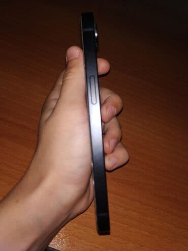 ayfon ikinci əl: IPhone 16e 🍏, 128 ГБ, Black Titanium, Face ID — 4