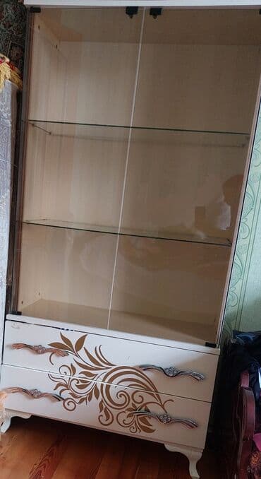 стеклянные полки на стену: Купе, 2 двери Прямой шкаф, Горка — 4