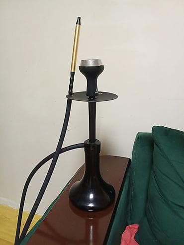 Nargilə dəsti - Material: Şüşə kolba, metal şaft və kül tutacağı