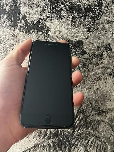 iphone 5 's: IPhone 8, 64 GB, Qara, Barmaq izi — 2