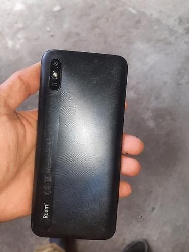 ccit a103w qiymeti: Məhsul: Xiaomi Redmi smartfon Xüsusiyyətlər: - Ekran: Tam ekranlı — 2