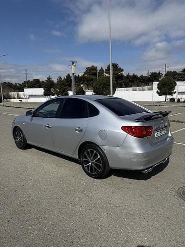 audi a5: Hyundai Elantra sedan – gümüş rəngdə, kompakta yaxın ölçülü şəhər və — 10