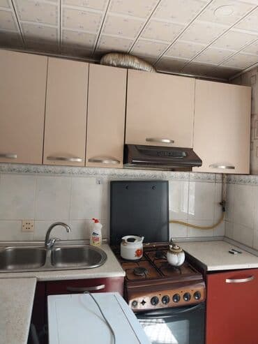 insaatcilarda kiraye evler 2023: 🏢 Bina növü: Köhnə tikili 📐 Sahə: 80 m² 🛏 Otaq: 2 otaqlı 🏙 — 8