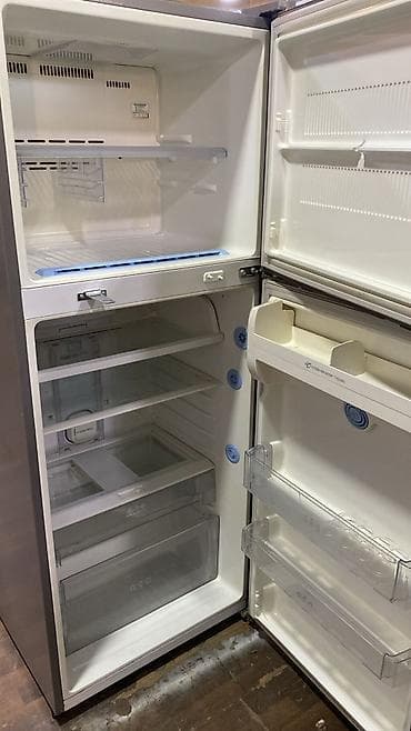 madem satisi: 2 qapılı LG Soyuducu Satılır, rəng - Boz — 2