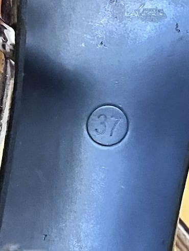 ust geyimleri: Ölçü: 37, rəng - Qara, İşlənmiş — 3