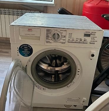 İki eded paltaryuyan maşını var.Bosch ve AEG markalarıdı.İkiside işlek — 1