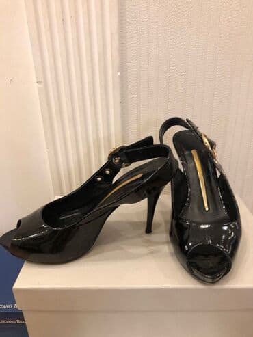 босоножки 27 размера: Размер: 35.5, цвет - Черный, Б/у — 4