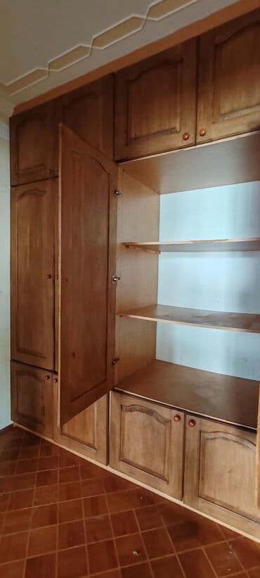 qapı qlazoku: İşlənmiş, Açılan, 6 qapı Düz dolab, Qarderob, paltar dolabı — 2