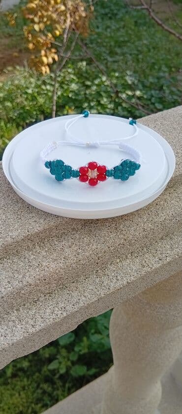 qosqu yeri: Muncuqdan əl işi bilərziklər - Rəngarəng büllur muncuqlarla toxunmuş — 3