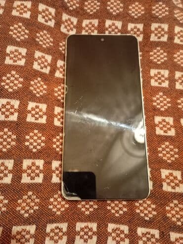 note 12 qiymeti: Redmi Note 13, 256 GB, rəng - Ağ, Qırıq — 2