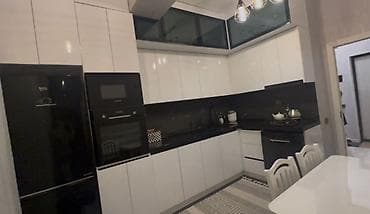 bakı tekstil fabriki: L🅰/ mətbəx mebeli 1550 azn (3400 manata alınıb).4 m. Üstü mərmər — 1