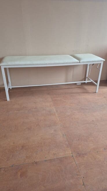 складная кровать трансформер: Косметологическая кушетка, Складной, цвет - Молочный — 1