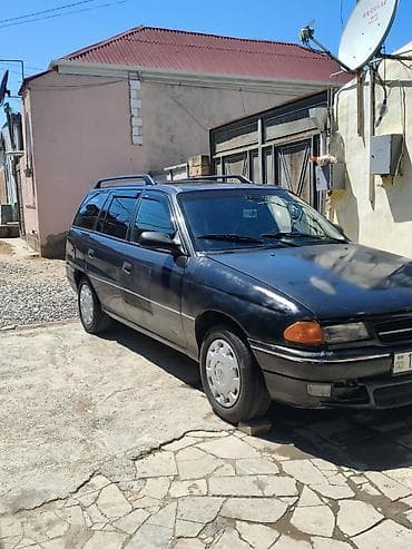 opel vektra b: Opel Astra: 1.6 l | 1996 il Universal — 3