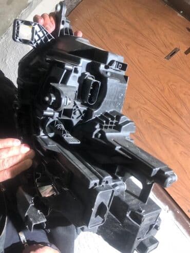 фольксваген поло комплектации и цены: Правая, Ближний, дальний свет, Volkswagen, 2022 г., Оригинал, Германия, Б/у — 4