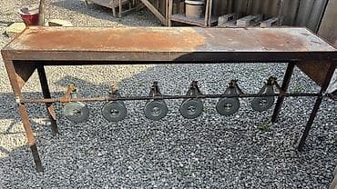 dairevi stollar: Sənaye tipli iş masa/konsol – 6 ədəd tənzimlənən projektor/spot işıqlı — 2