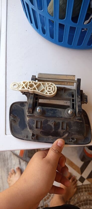 опель запчасти: Opel qapı rucqasi — 2