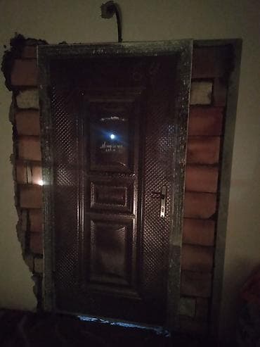 qapi rengleri: Dəmir giriş qapısı - Material: tam metal konstruksiya, möhkəm çərçivə — 2
