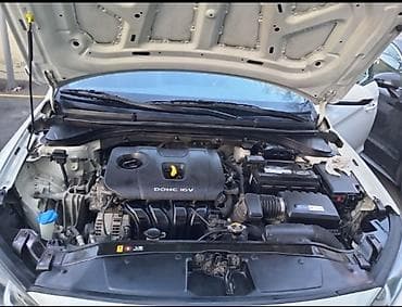 hyundai accent satilir: Hyundai Elantra: 0.2 l | 2017 il Sedan — 7